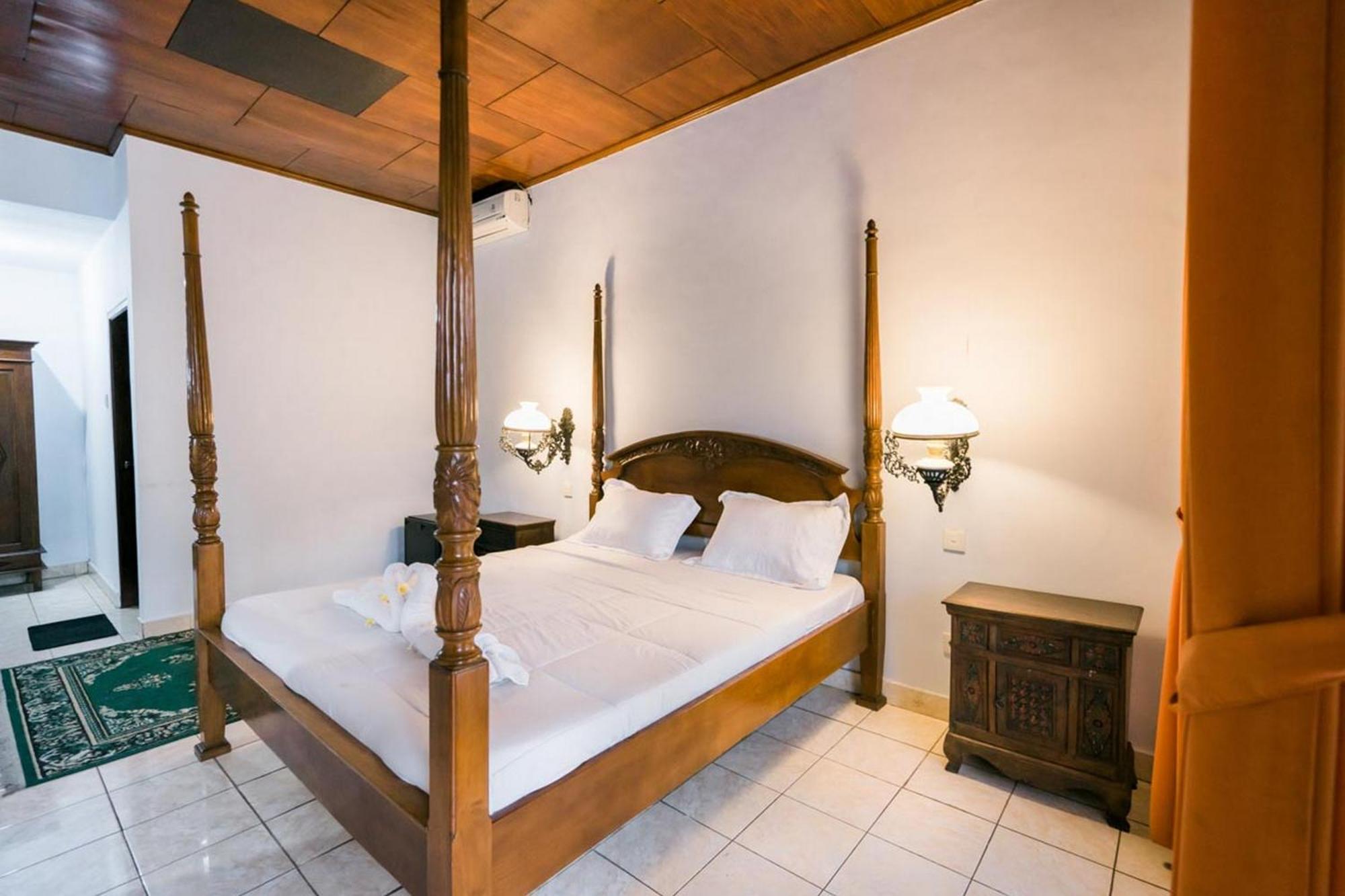 Urbanview Hotel Ananda Beach Sanur Extérieur photo
