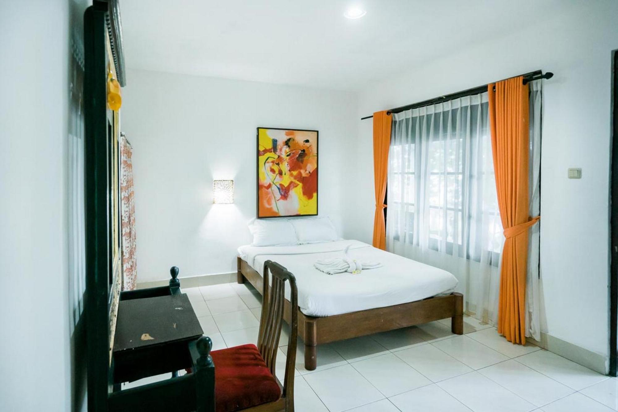 Urbanview Hotel Ananda Beach Sanur Extérieur photo