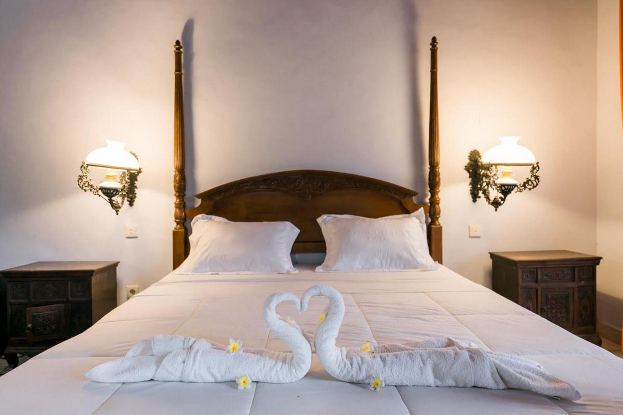 Urbanview Hotel Ananda Beach Sanur Extérieur photo