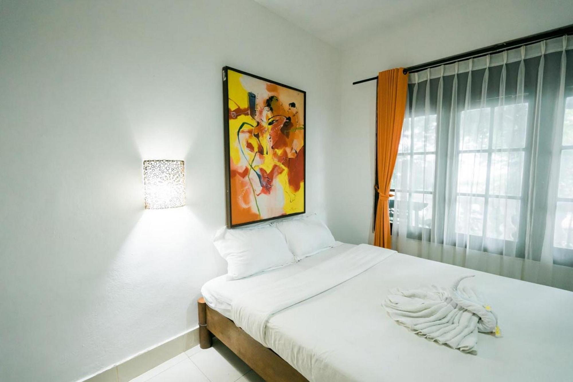 Urbanview Hotel Ananda Beach Sanur Extérieur photo