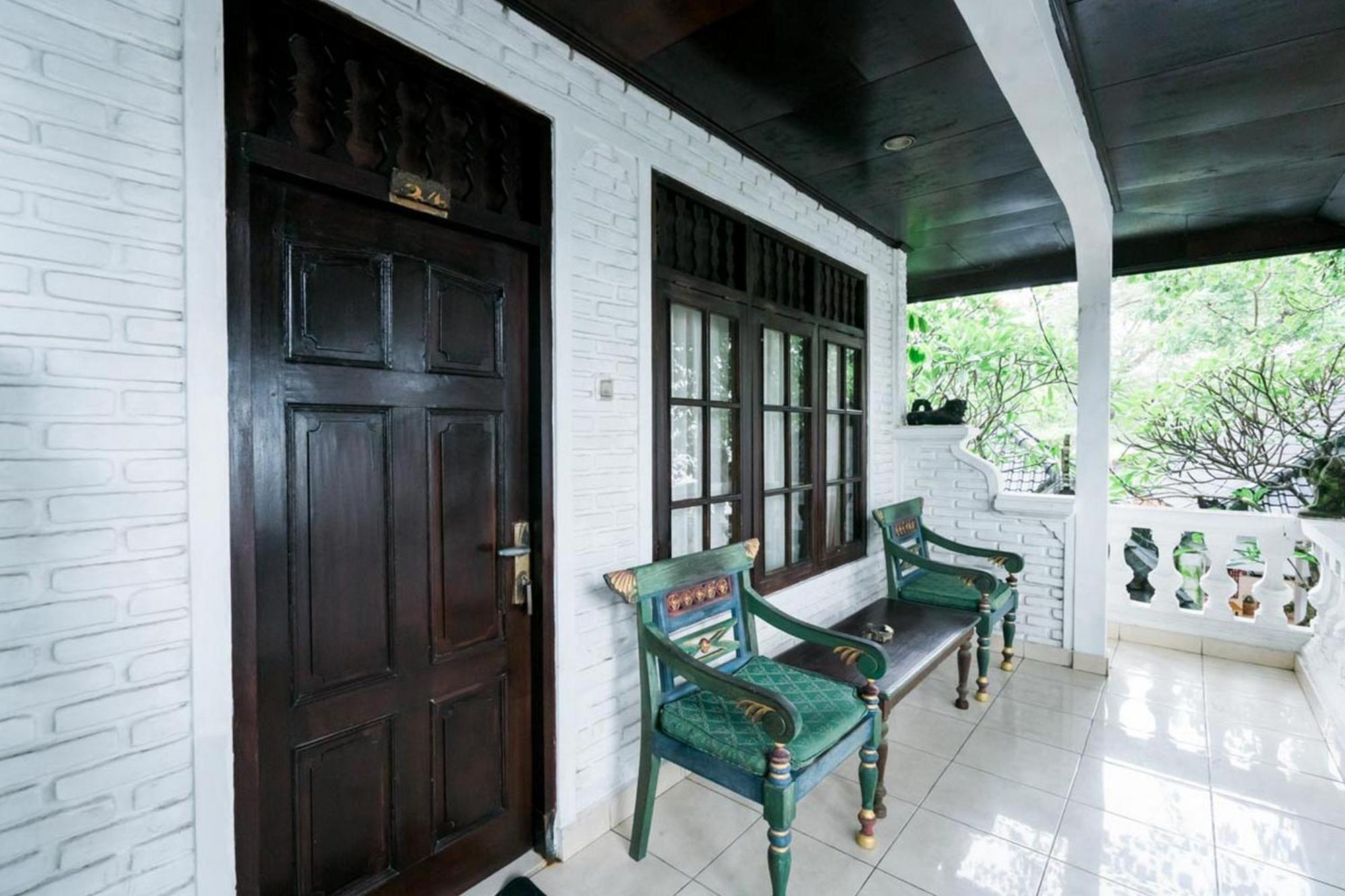 Urbanview Hotel Ananda Beach Sanur Extérieur photo