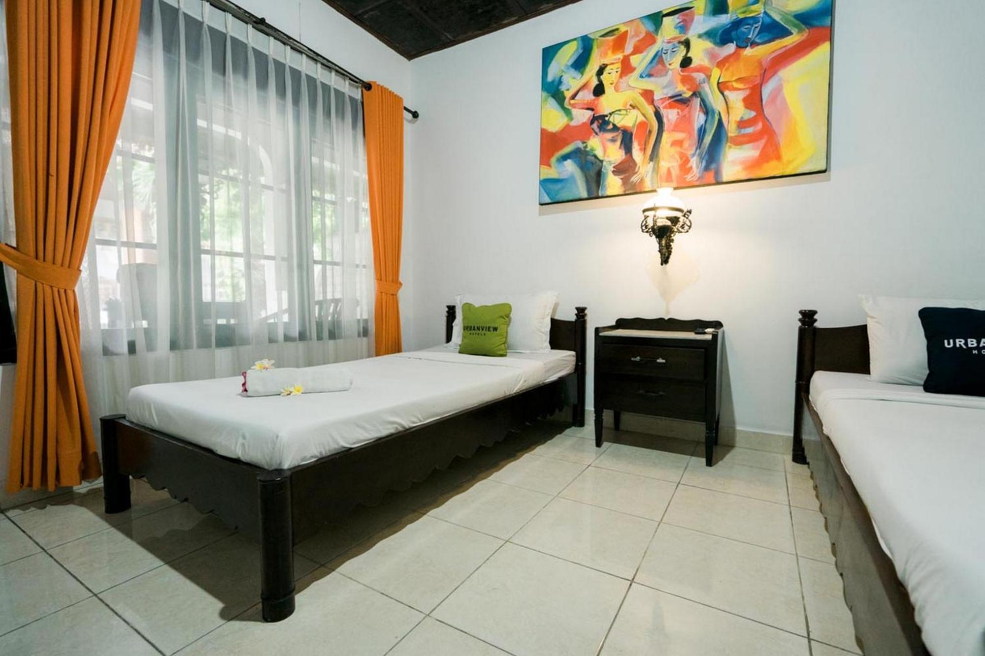 Urbanview Hotel Ananda Beach Sanur Extérieur photo