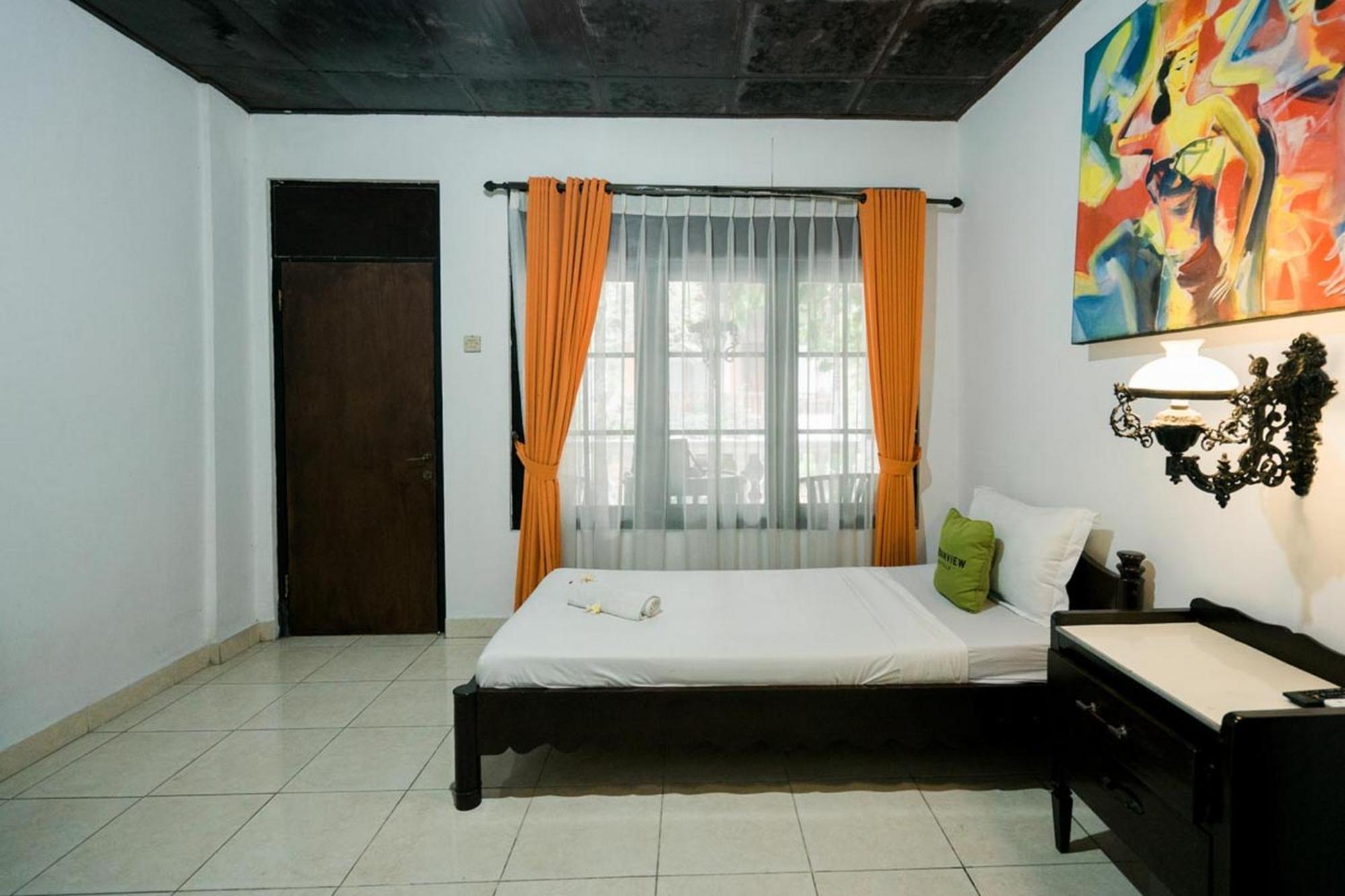 Urbanview Hotel Ananda Beach Sanur Extérieur photo