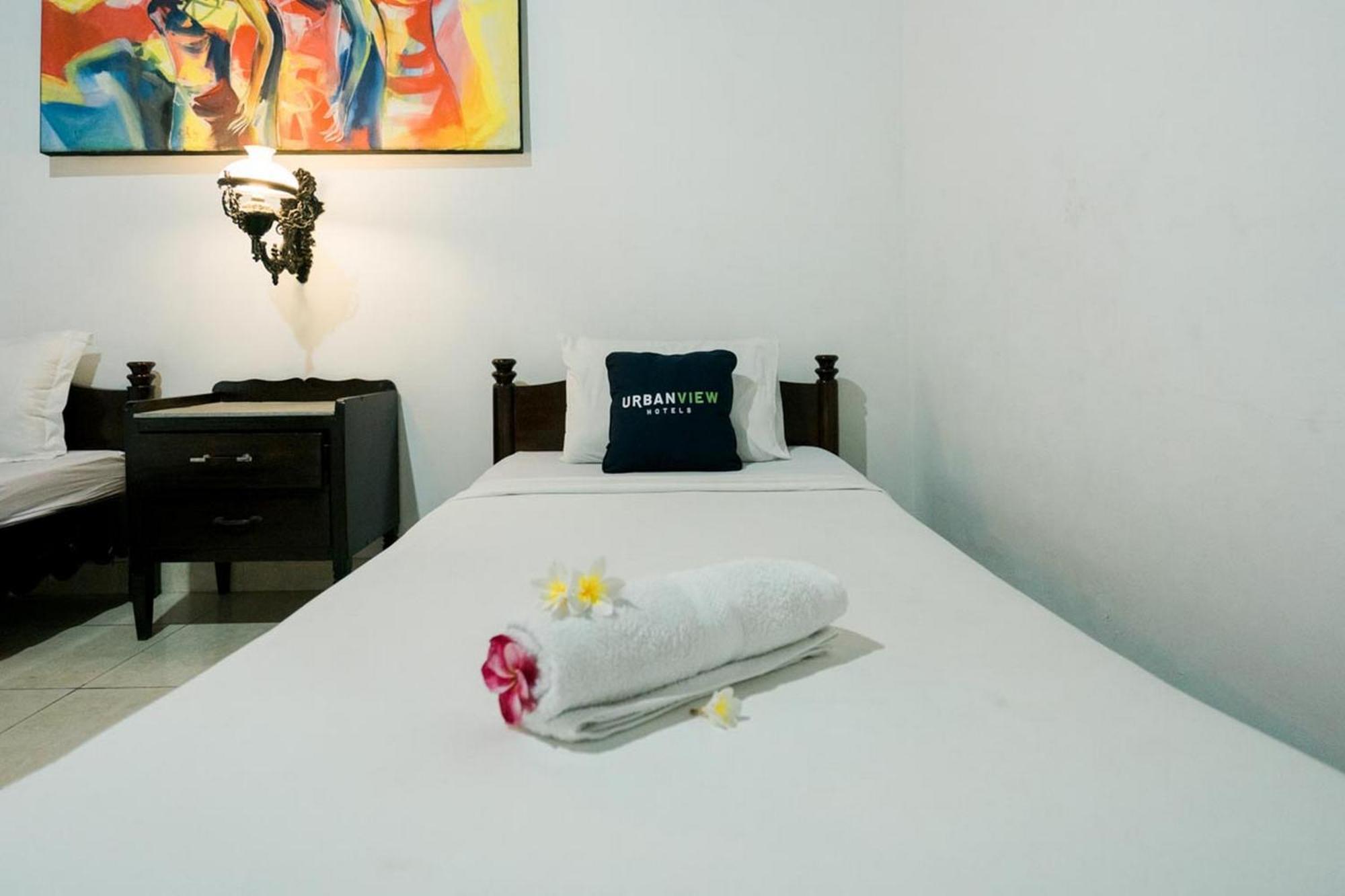Urbanview Hotel Ananda Beach Sanur Extérieur photo