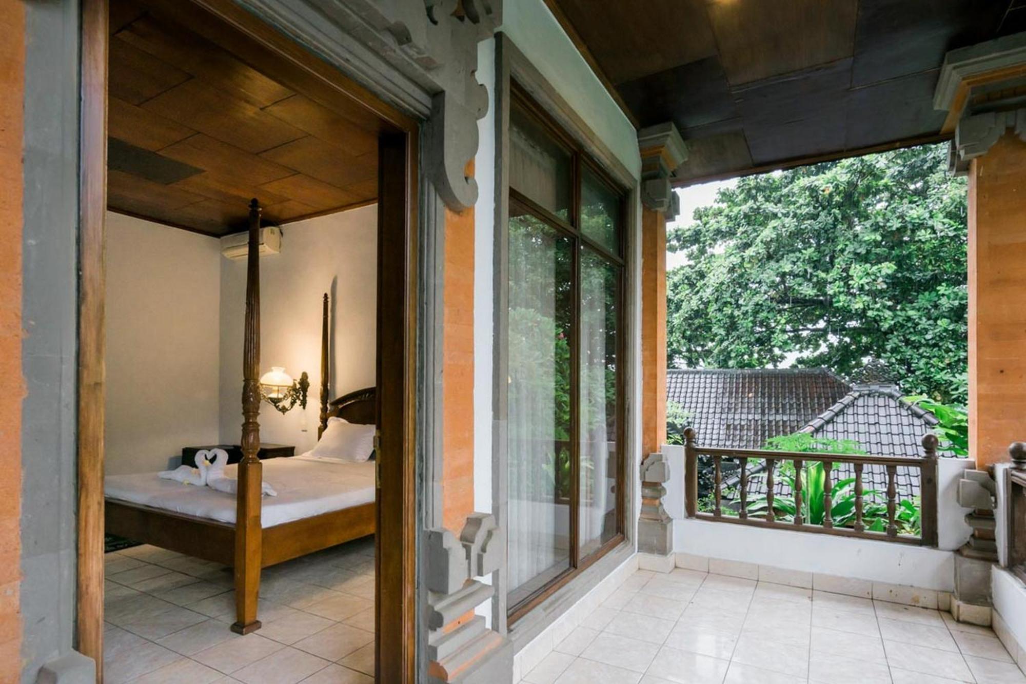 Urbanview Hotel Ananda Beach Sanur Extérieur photo