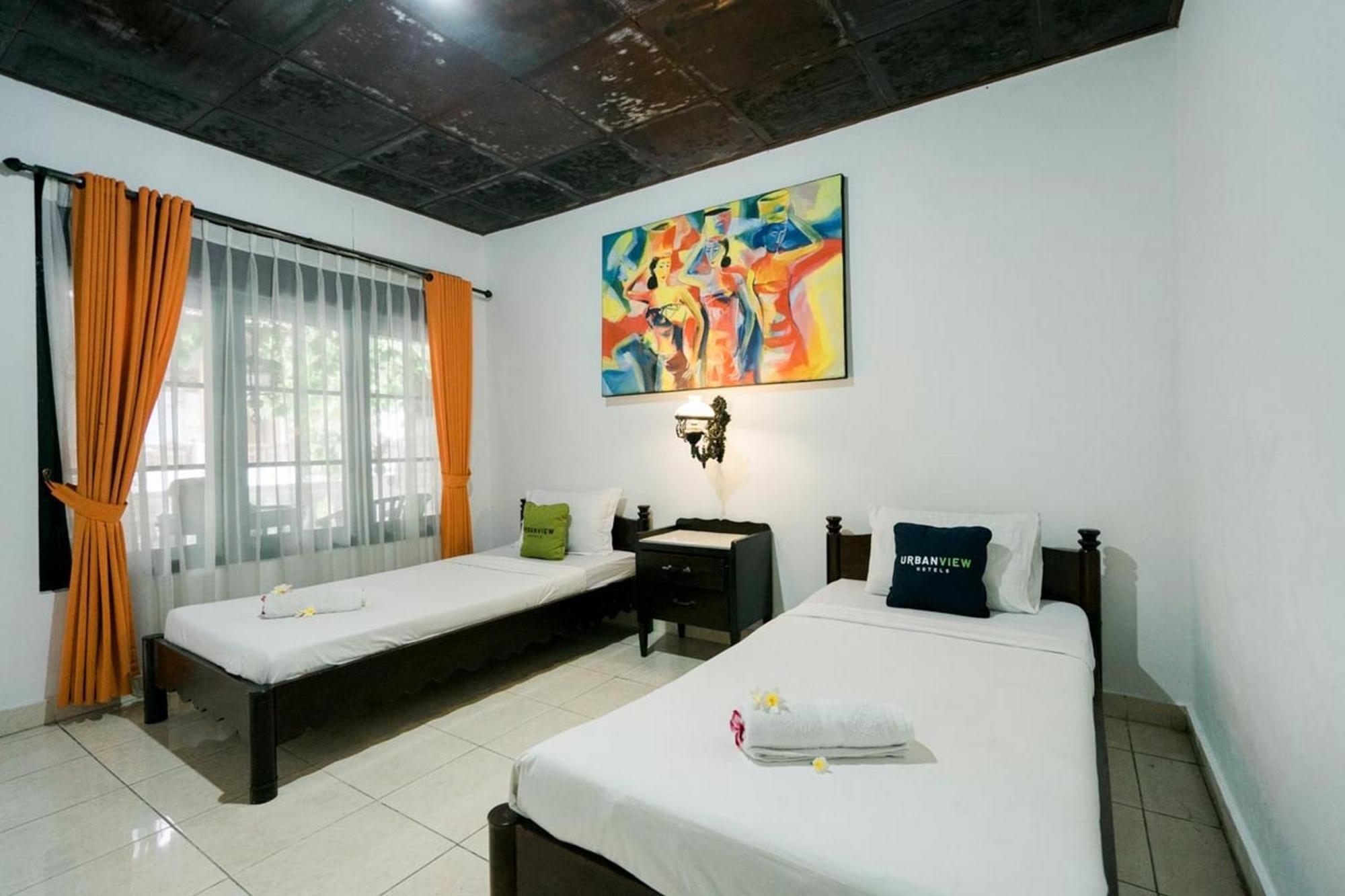 Urbanview Hotel Ananda Beach Sanur Extérieur photo